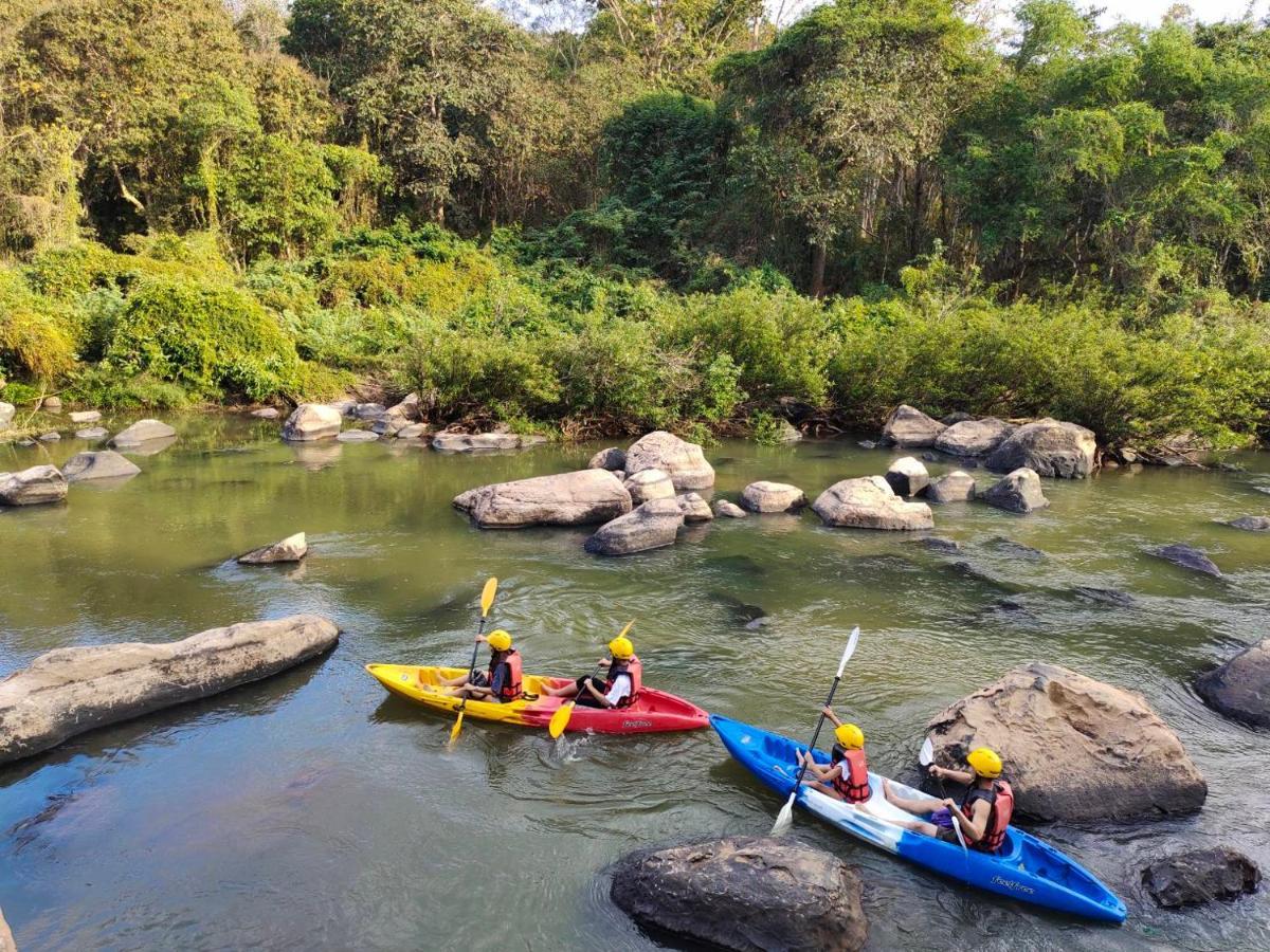 Sappraiwan Elephant Resort & Sanctuary Kaengsopha Exterior foto