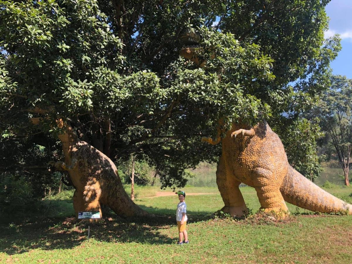 Sappraiwan Elephant Resort & Sanctuary Kaengsopha Exterior foto