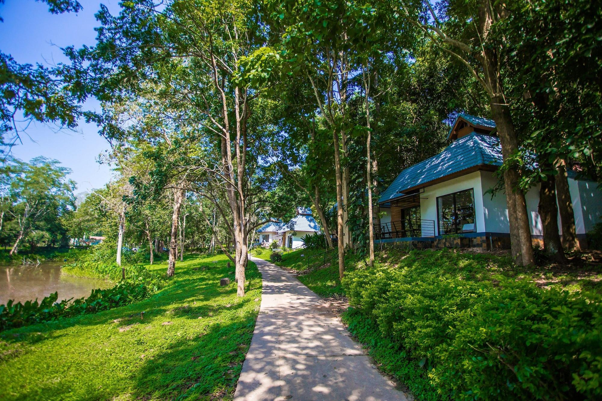 Sappraiwan Elephant Resort & Sanctuary Kaengsopha Exterior foto